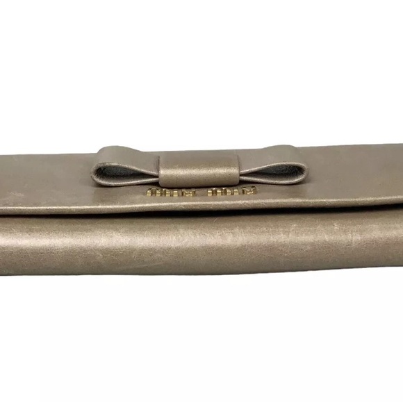 MIU MIU Wallet Long Wallet Matelasse Round Zipper Beige Leather - Picture 5 of 14